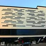 Partner & 4* Avlonya