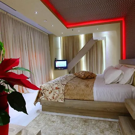 호텔 Partner & Vlorë
